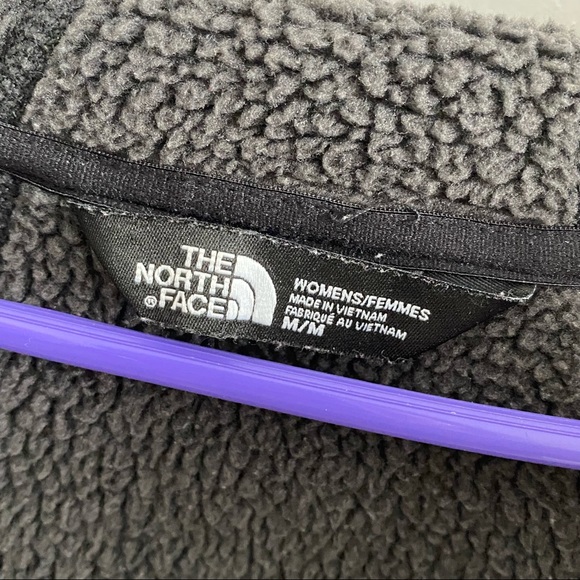 THE NORTH FACE WOMEN’S CRESCENT FULL ZIP HOODIE - Picture 3 of 7